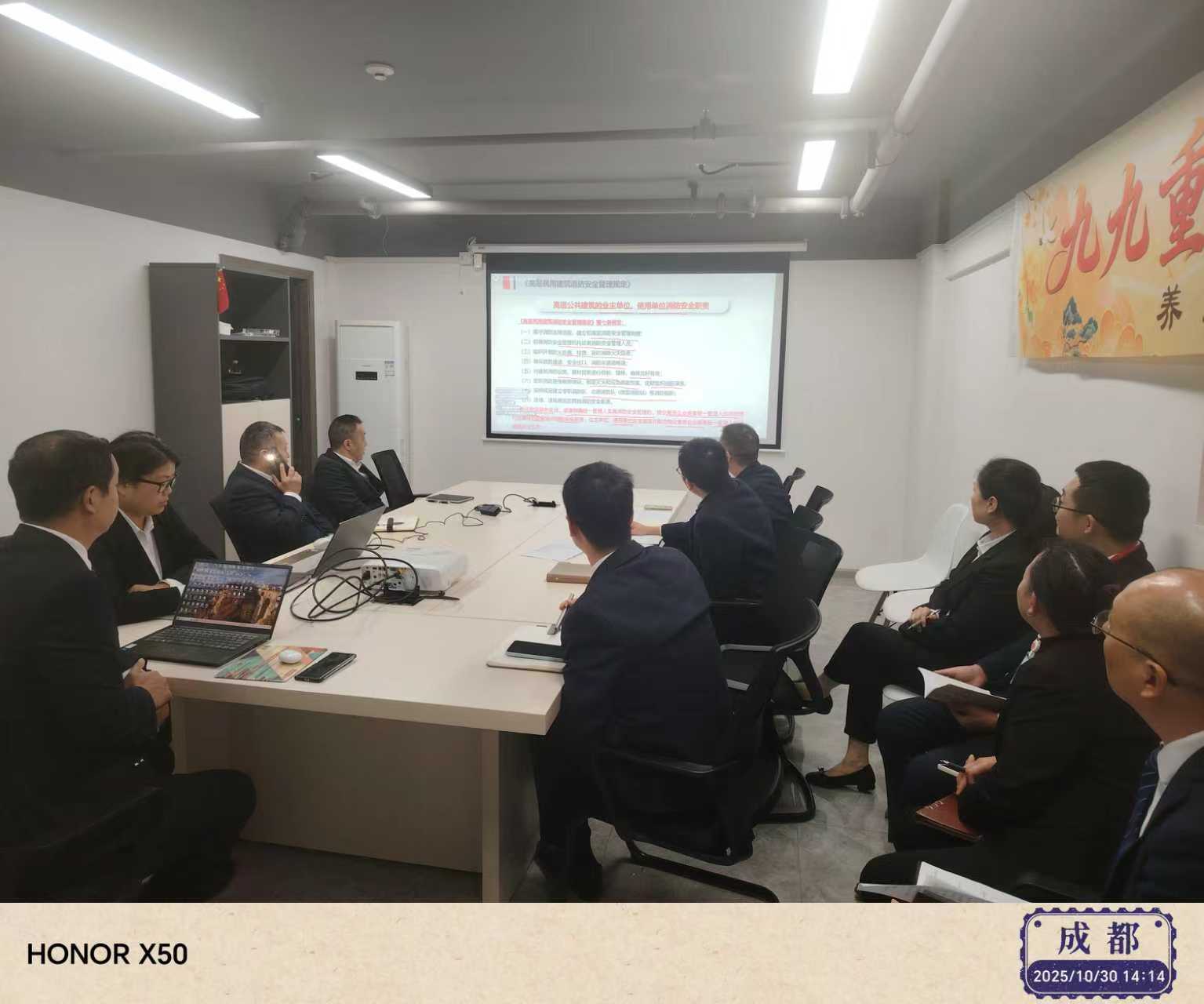 0396f60547c0fa88ae1a42efa6b68e00